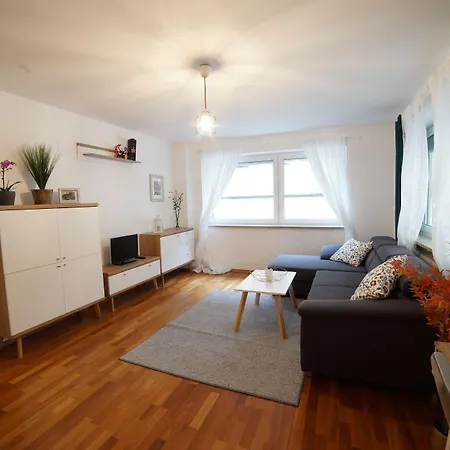 公寓 Beautiful House In The Heart Of